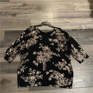 NWT Floral Black Women's Top